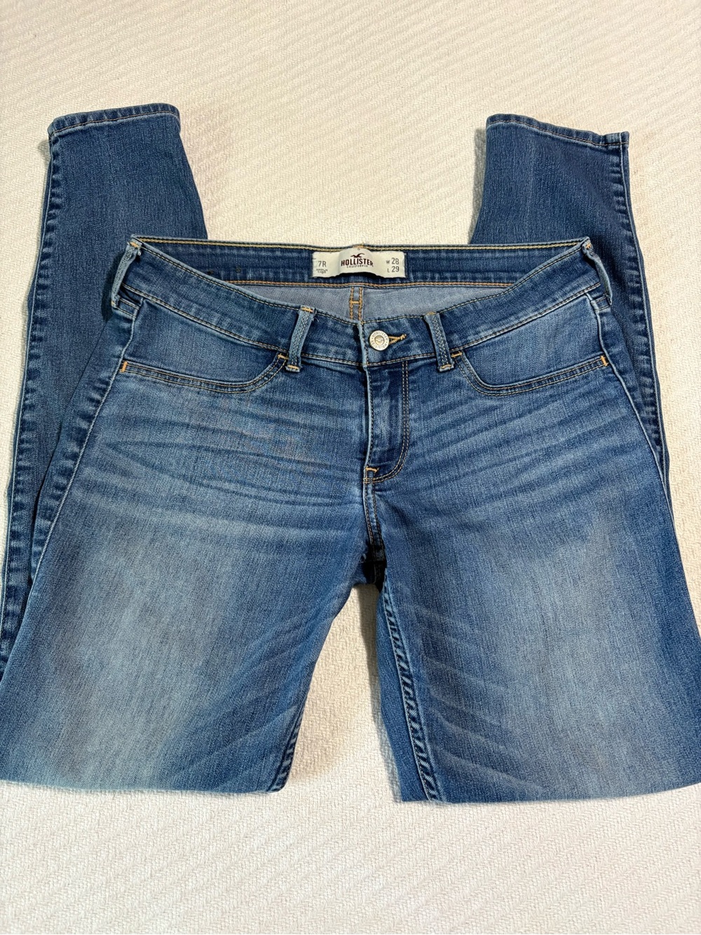 Hollister Low-Rise Skinny Jeans - Medium Blue Women’s Size 7